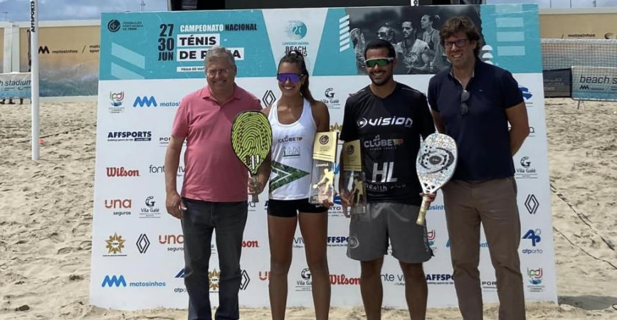 Marta Magalhães é campeã nacional de Beach Tennis em Portugal!